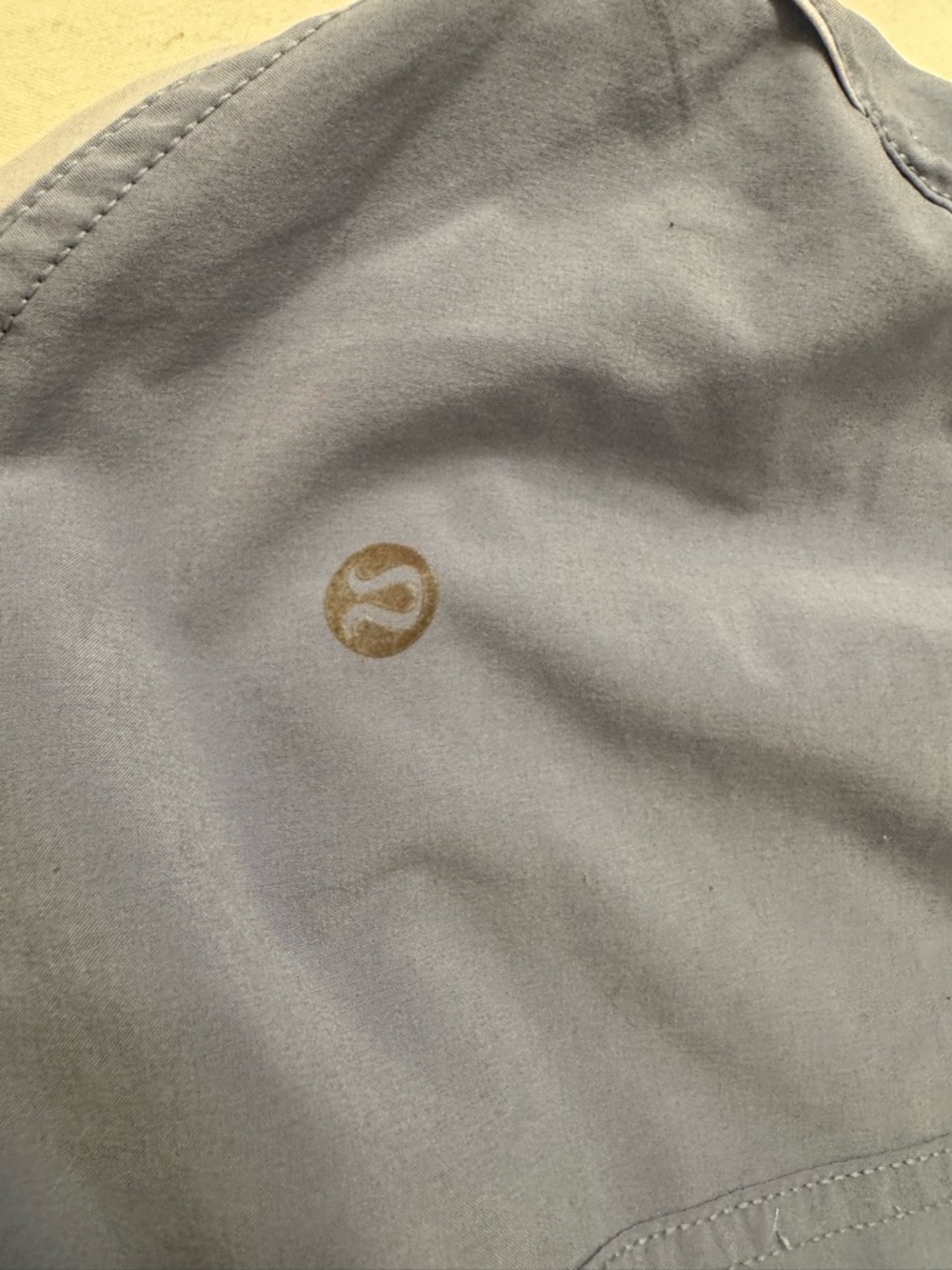 lululemon athletica Women's Reversible Athletic Shorts Size 6 lt & drk purple - Picture 9 of 9